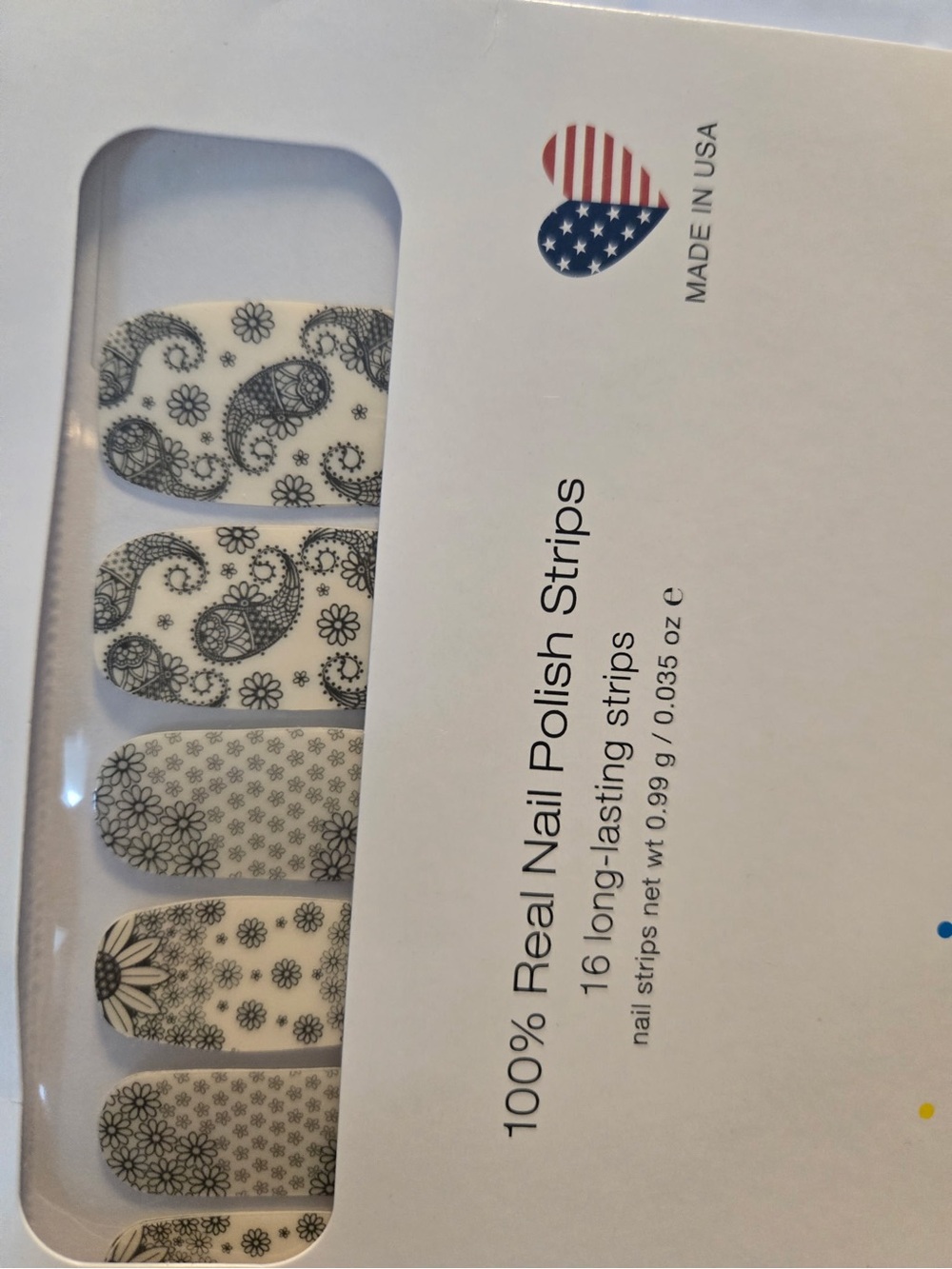 Color Street Black & White Paisley Floral Nail Strips